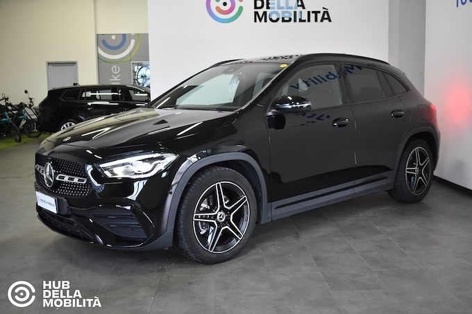 MERCEDES-BENZ GLA 200 d Automatic 4Matic Premium